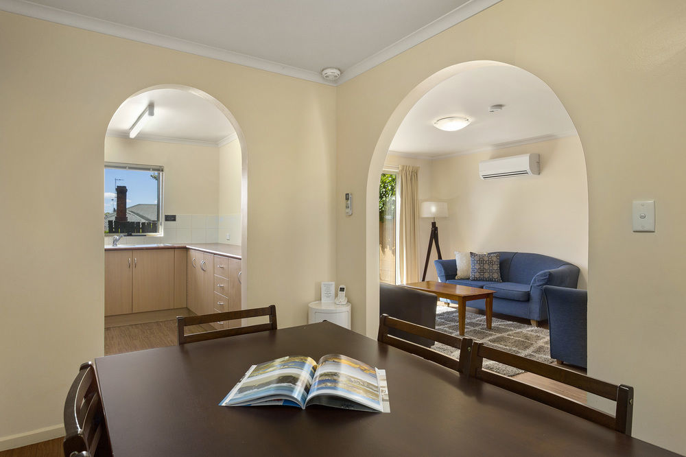 לונסטון Elphin Serviced Apartments מראה חיצוני תמונה