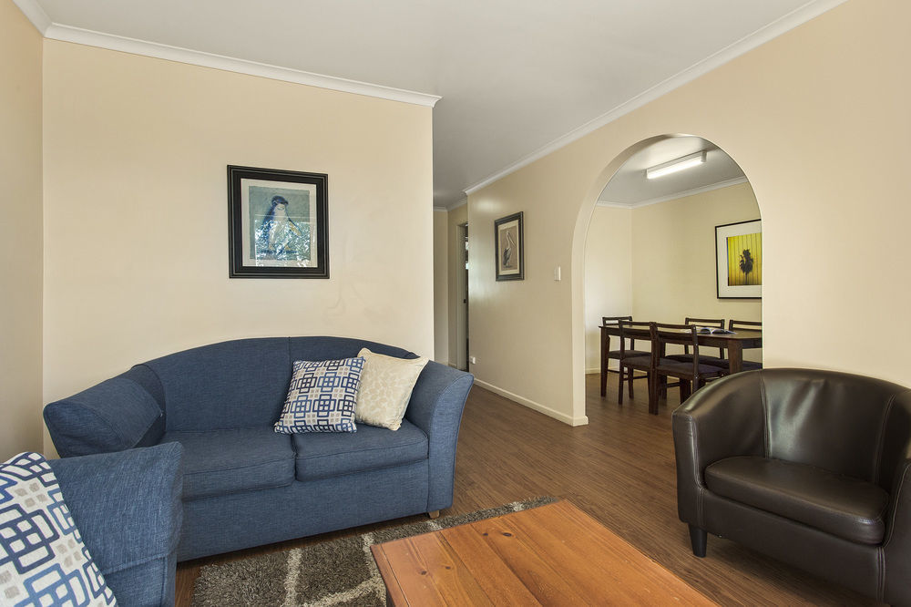 לונסטון Elphin Serviced Apartments מראה חיצוני תמונה