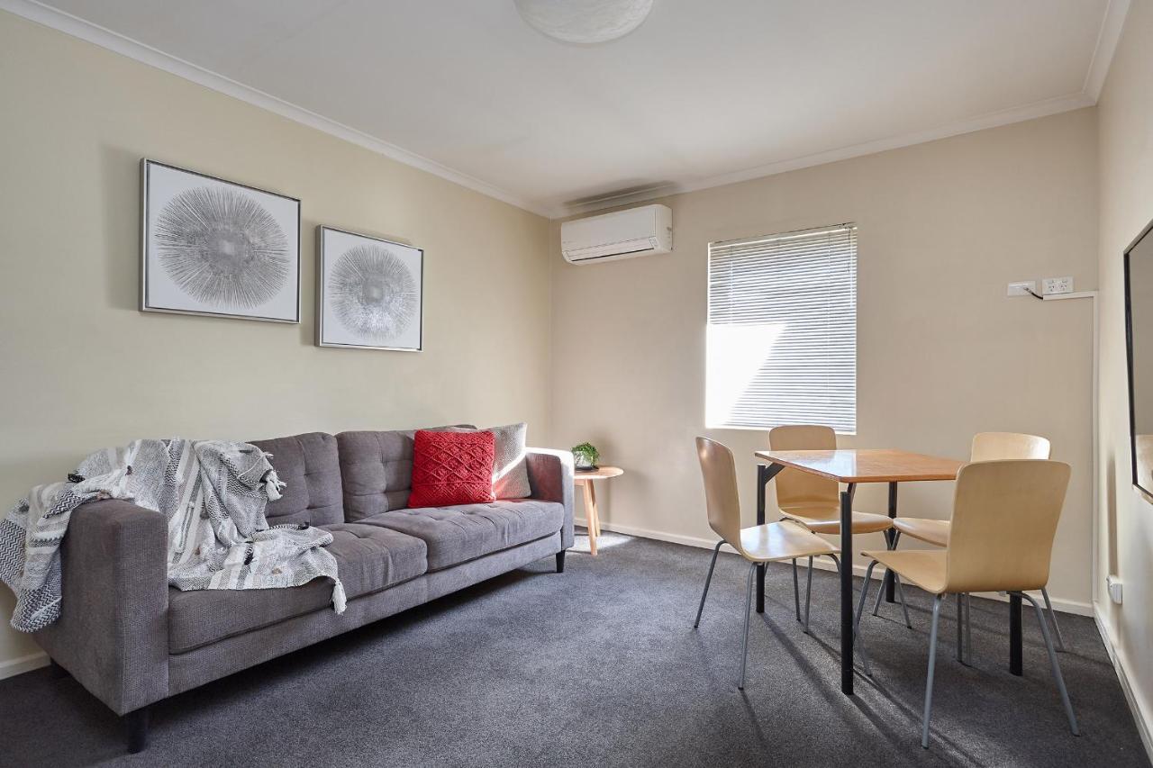 לונסטון Elphin Serviced Apartments מראה חיצוני תמונה