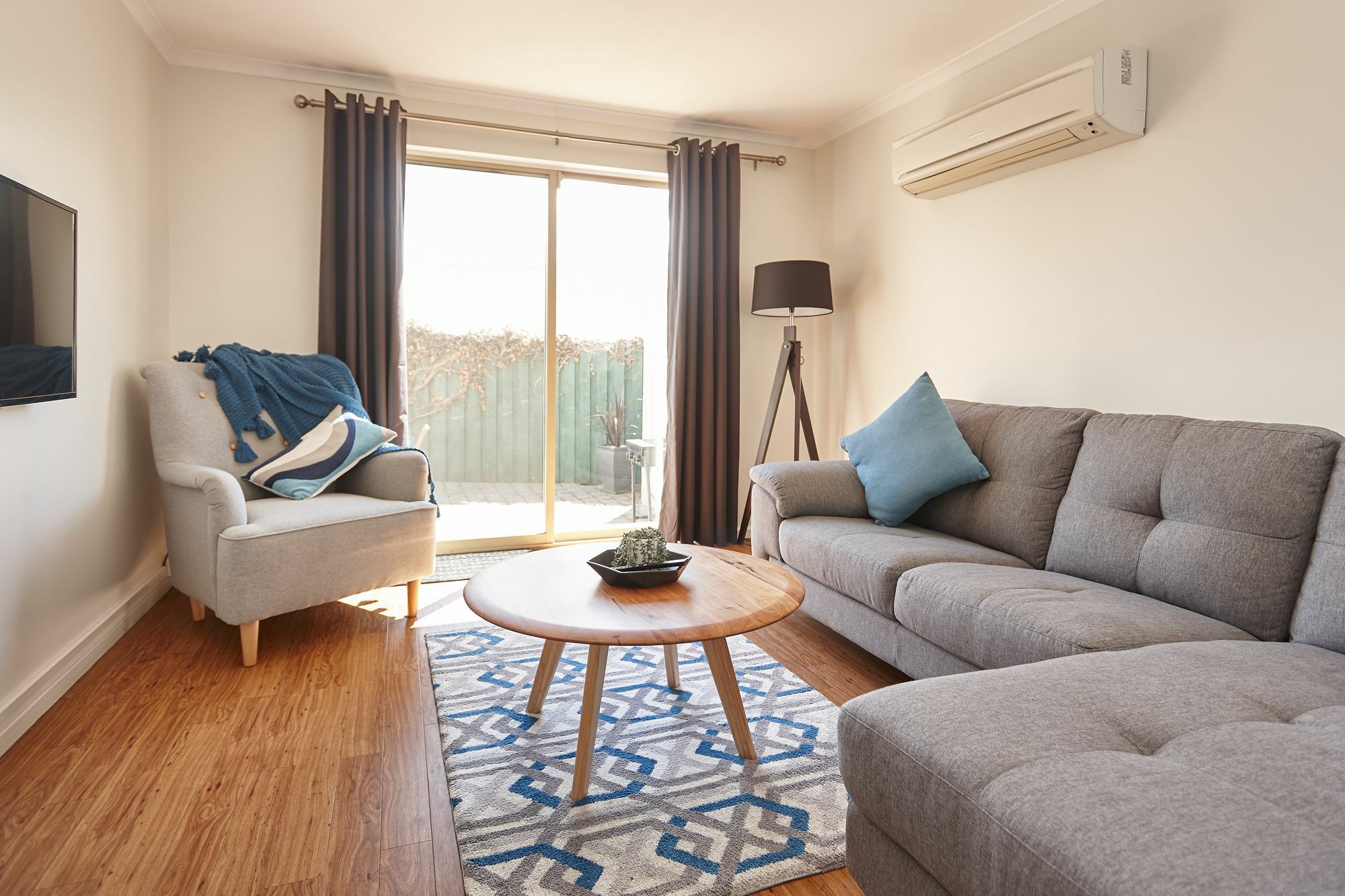 לונסטון Elphin Serviced Apartments מראה חיצוני תמונה